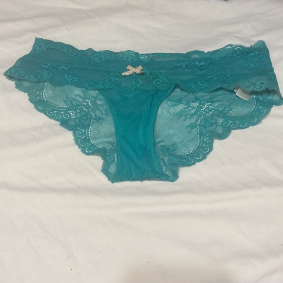 6 Pack Lace Thongs Lg Victoria Secrets & Pink & LOUNGERIE P - Picture 4 of 10